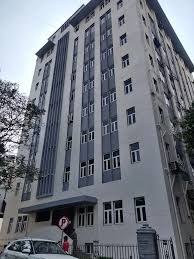 Principal KM Kundnani College of Pharmacy
