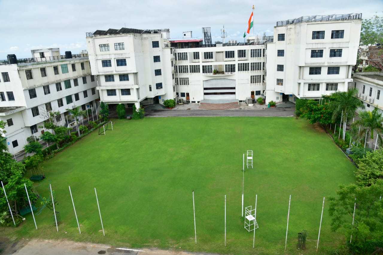 The IIS University
