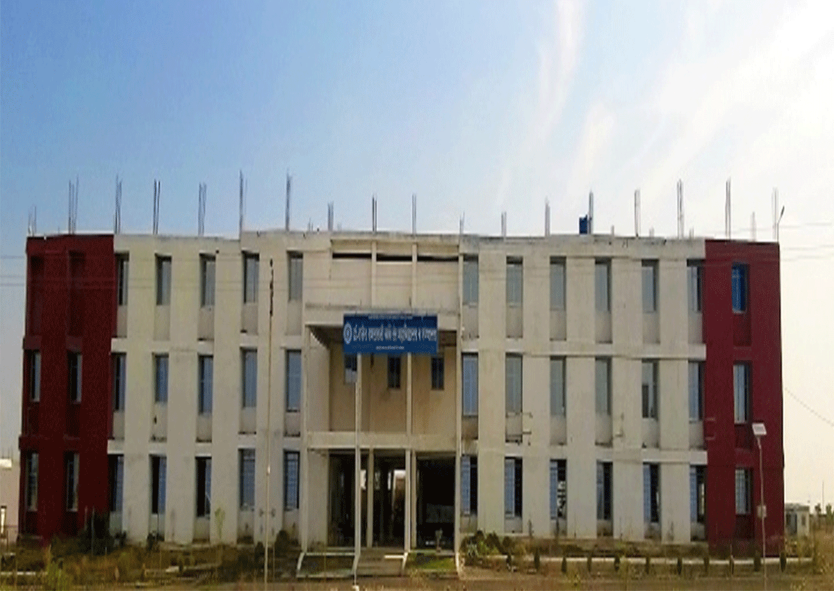 Dr. Rajesh Ramdasji Kambe Dental College And Hospital, Akola