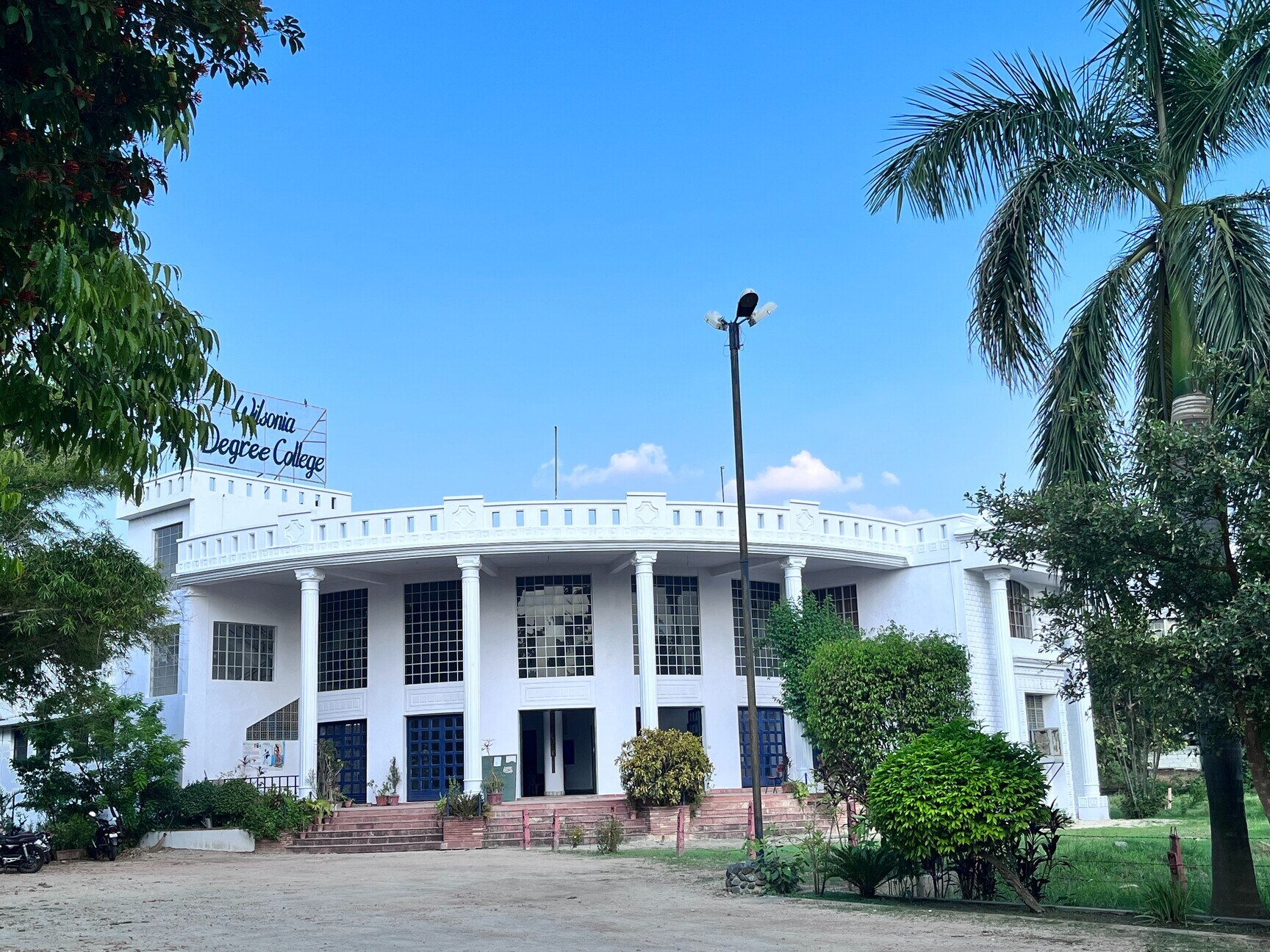 Wilsonia Degree College
 Near C.L. Gupta Eye Institute, Ashiyana Colony, Mora Mustahkam, Moradabad, Uttar Pradesh 24400
