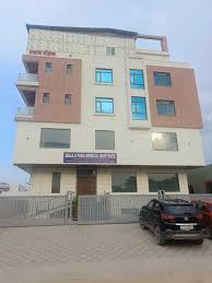 Shri Balaji Paramedical College