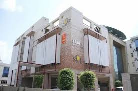 LISAA School of Design