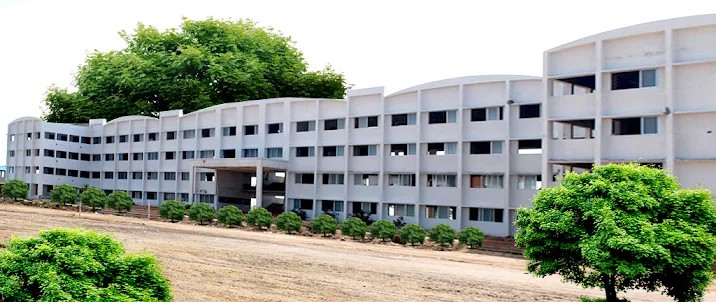 Syed Ammal Arts and Science College