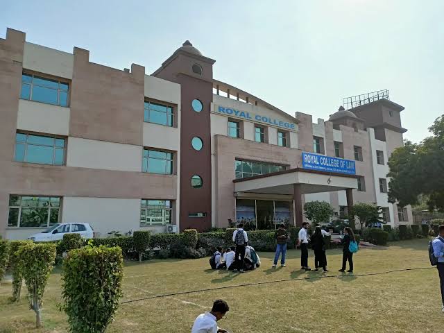 Royal College of Law, 