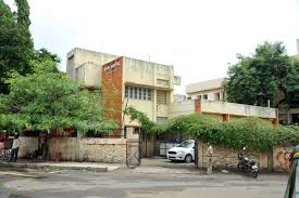 MPLAW - Manikchand Pahade Law College