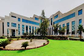 Monad University, Hapur