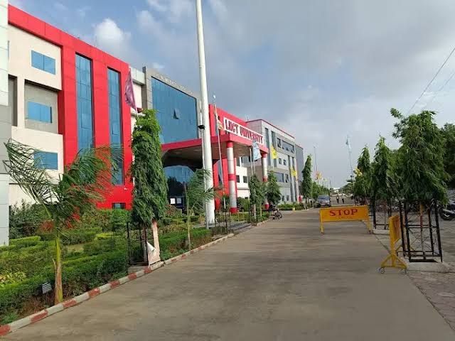 School of Legal Studies, LNCT University