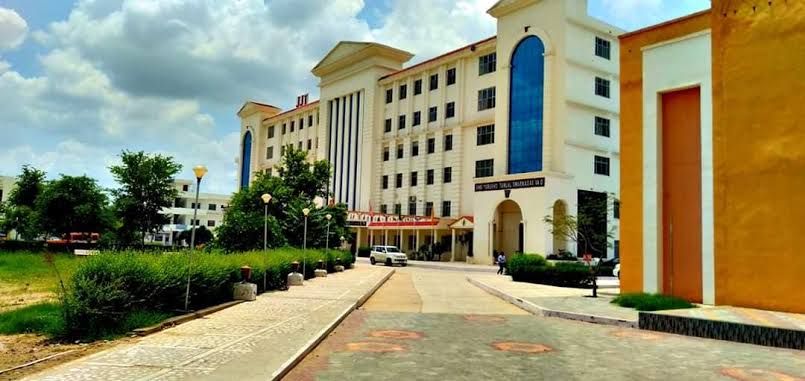 Shri Jagdishprasad Jhabarmal Tibrewala University