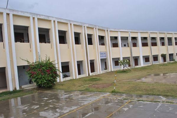 Shri Jawaharlal Nehru Vidhi Mahavidhyalaya