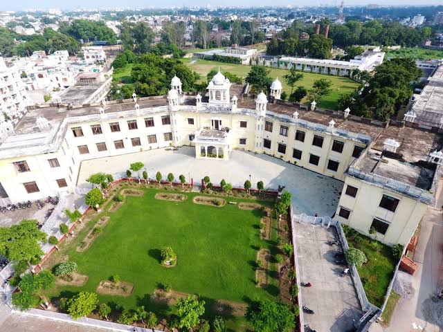 Shia Post Graduate College