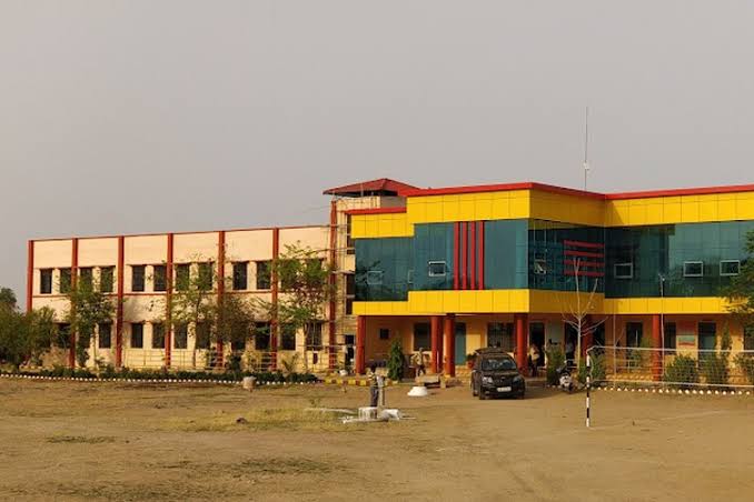 Shri Dudhnath Sarvodaya Mahavidyalaya