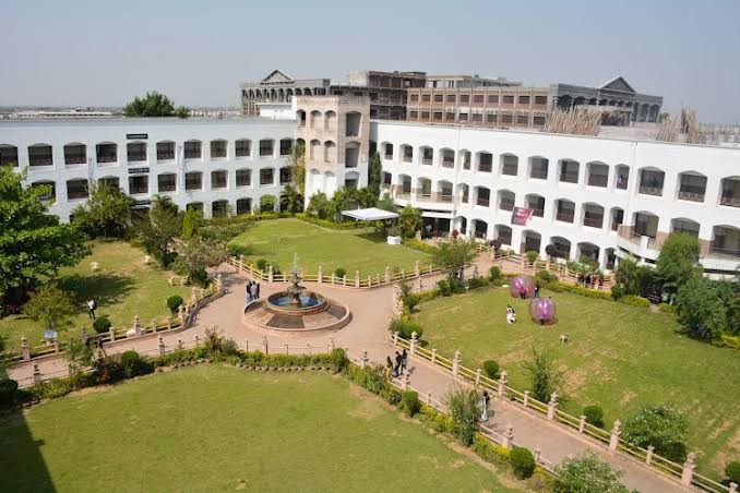 Shri Ram College of Commerce