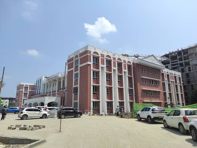 SRM School of Law