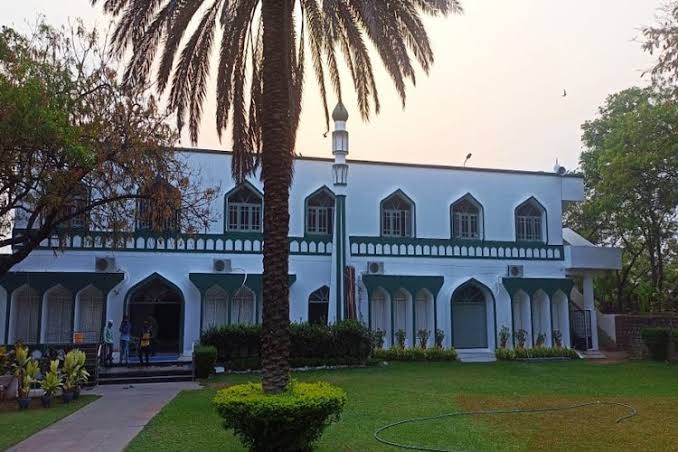 Sultan Ul Uloom College of Law