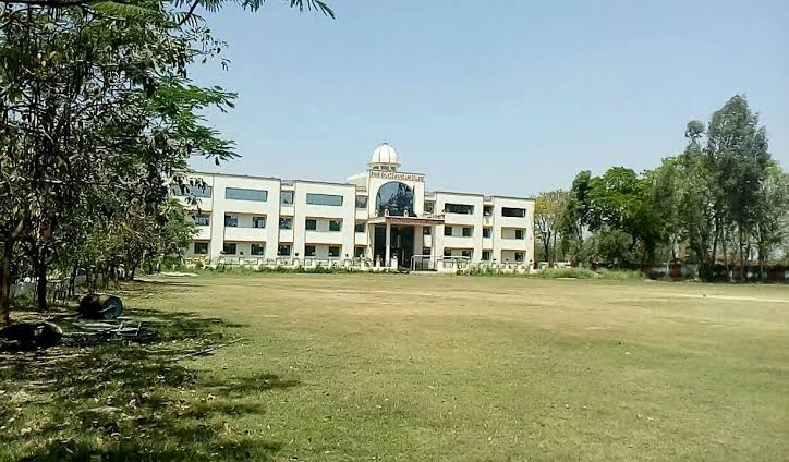 S S Law College  - Swami Shukdevanand Law