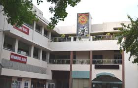 BBK DAV College for Women
