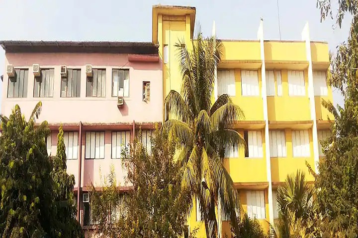 Akbar Peerbhoy College of Commerce and Economics, Mumbai