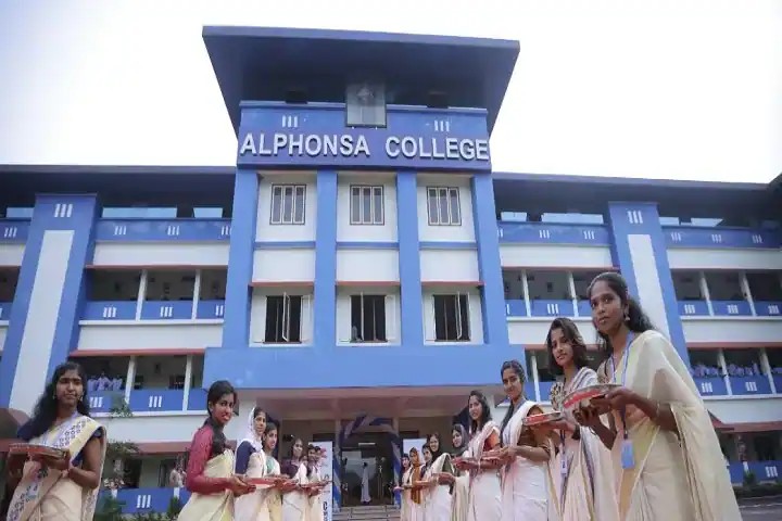 Alphonsa College, Thiruvambady