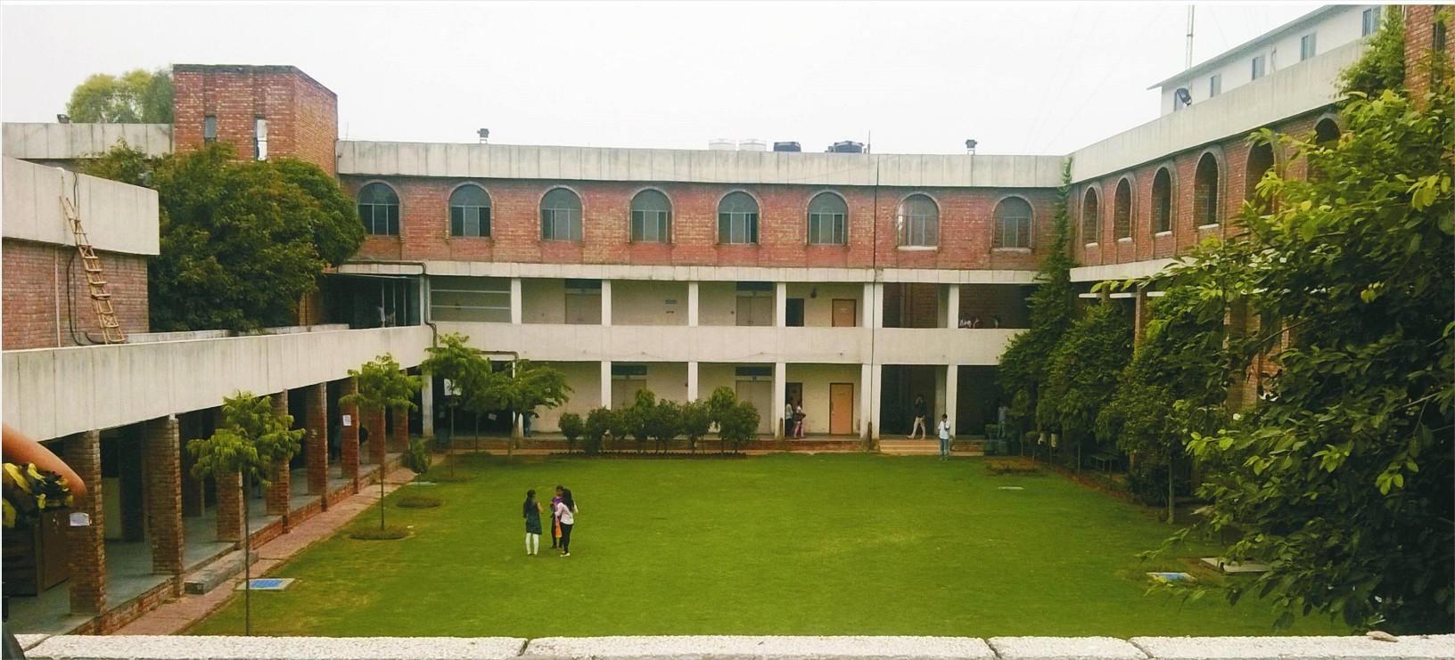 Bharati College
