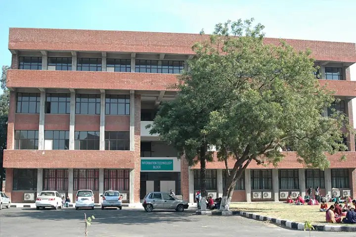GCG 42 Chandigarh - Post Graduate Government College for Girls, Sector 42 Chandigarh
