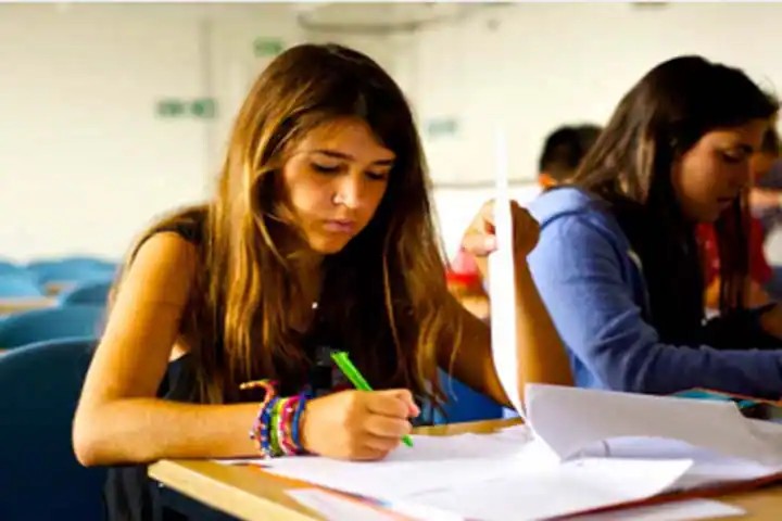 RS College of Management and Science, Bangalore