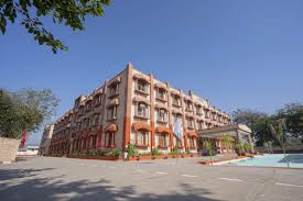 Chachan Education and Welfare Society's Group of Institute