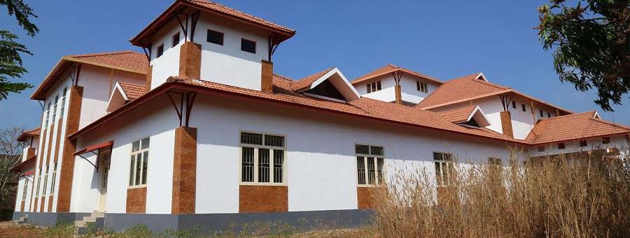 The Zamorins Guruvayurappan College, Calicut