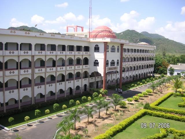 R.V.R.& J.C.COLLEGE OF ENGINEERING
