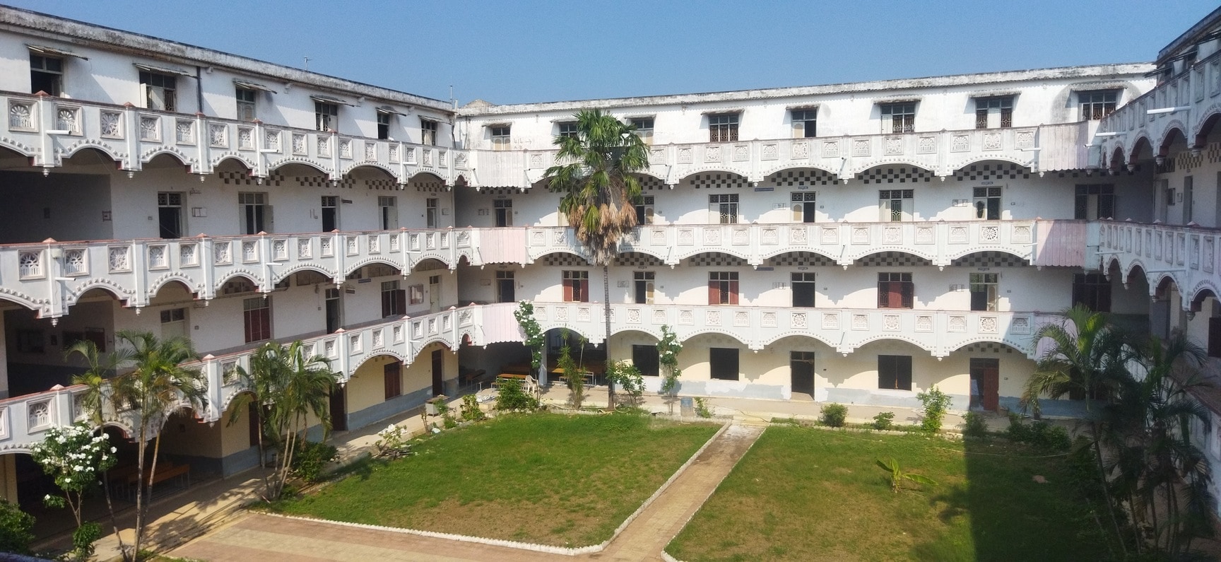 Malineni Lakshmaiah Engineering College