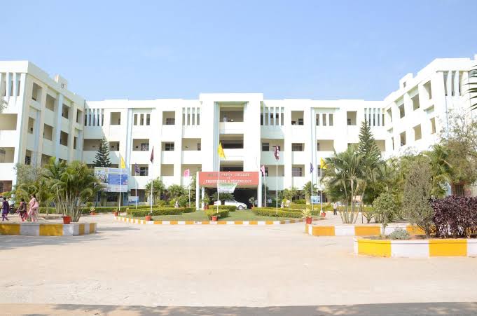 Malla Reddy Engineering College