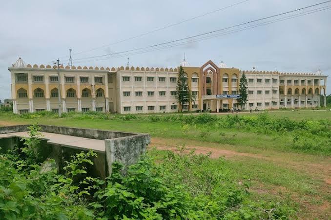 Medak College Of Engineering And Technology