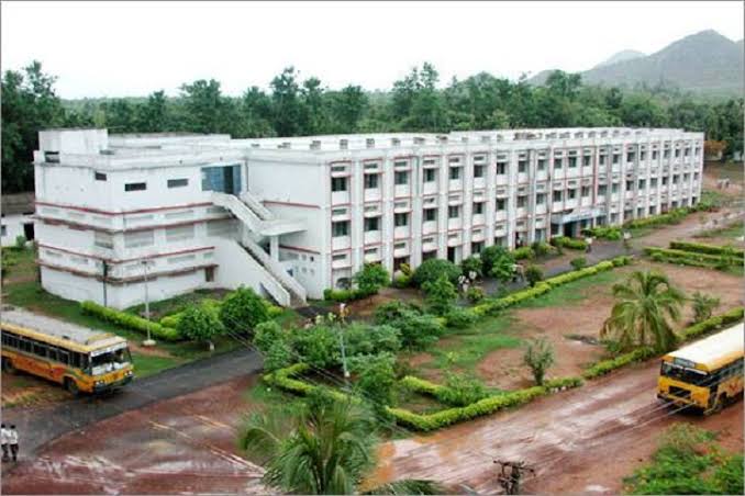 Saint Theresa Institute Of Engineering And Tech