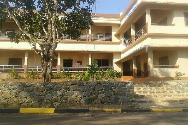 SES College, Sreekandapuram