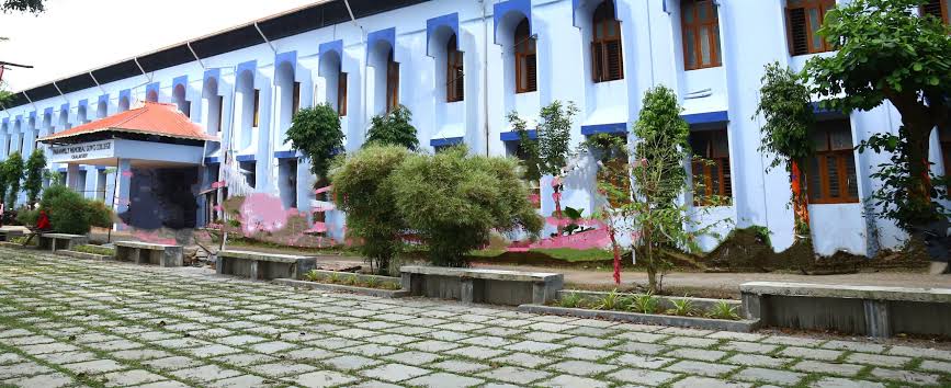 Panampilly Memorial Government College Chalakudy