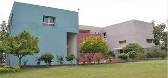 SDPS Women's College