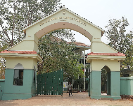 Sullamussalam Science College, Areacode