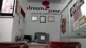 Dreamzone School of Creative Studies, Aliganj