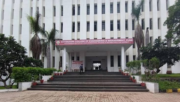 G H Raisoni College of Arts, Commerce and Science 
