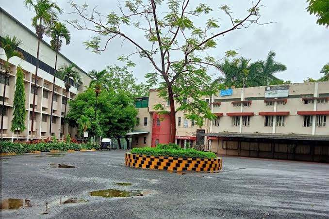 K.T.H.M. College