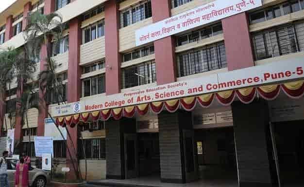 Modern College of Arts, Science and Commerce
