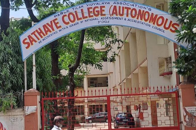 Sathaye College