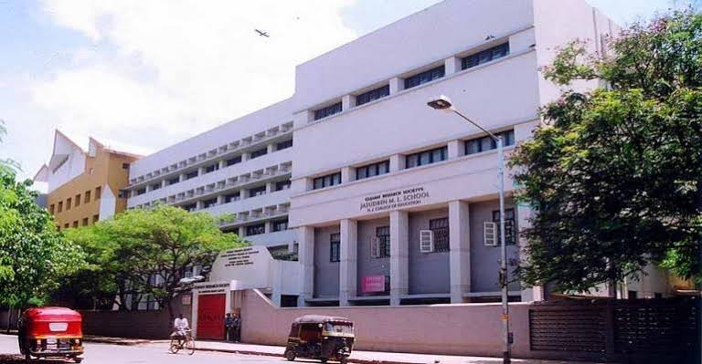  Hansraj Jivandas College of Education