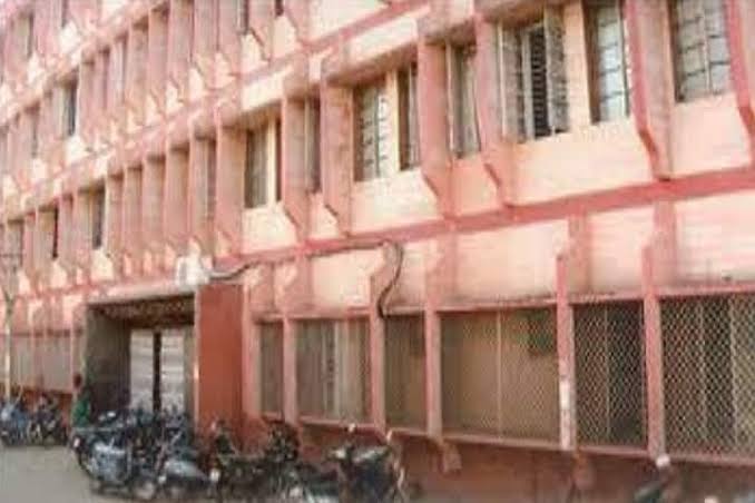 S. S. Girls college, Gondia