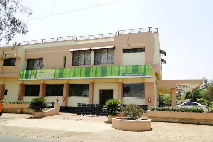 Vidyavardhans Institute of Design Environment and Architecture