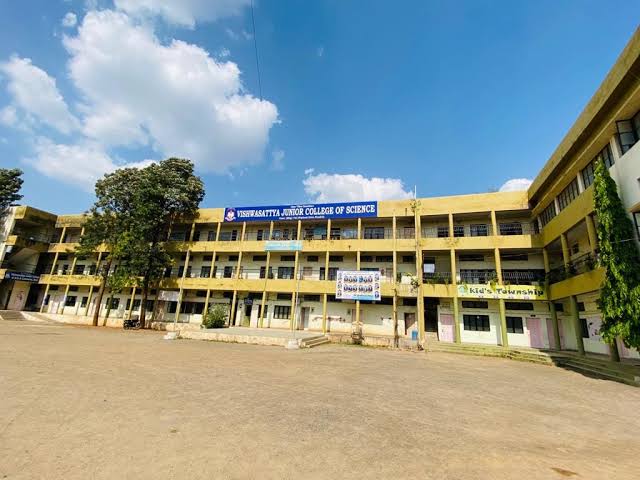 Vishwasattya College 