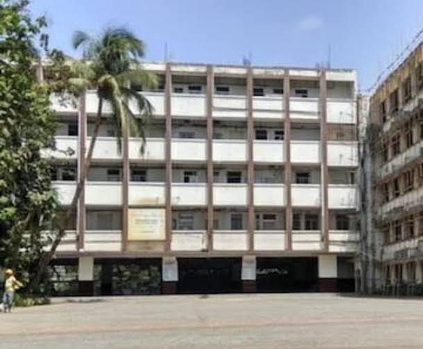 Sree Narayana Guru College of Commerce