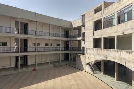 L and C Mehta Arts College
