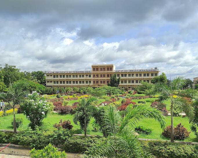 S.J.M.INSTITUTE OF TECHNOLOGY. 