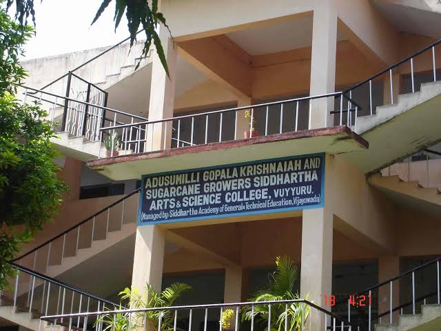 AG and SG Siddhartha Degree College 
