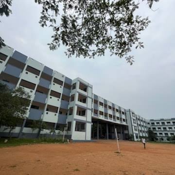 Dr. Lankapalli Bullayya College
